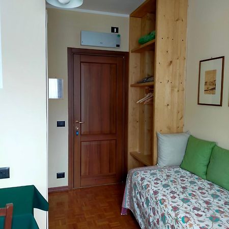 Bed and Breakfast La Via Del Sole Susa Exteriér fotografie