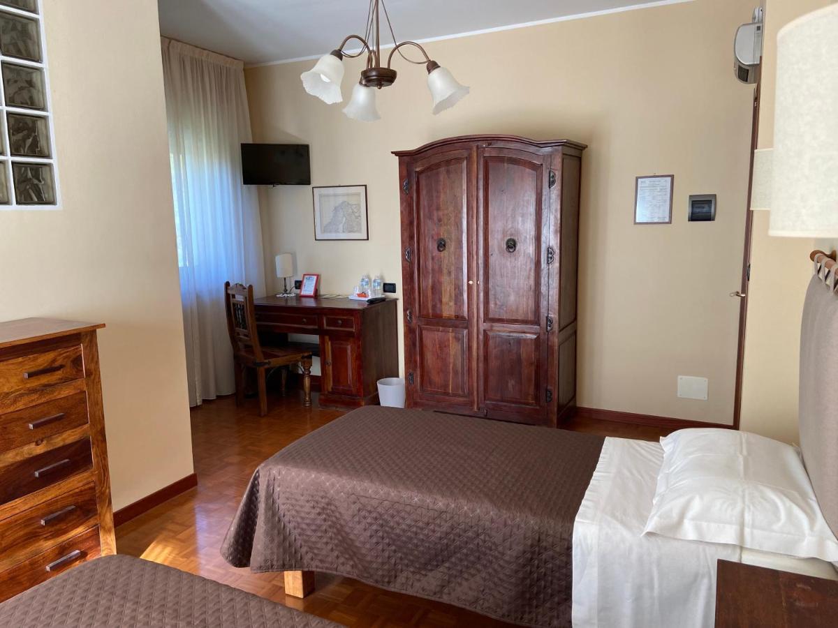 Bed and Breakfast La Via Del Sole Susa Exteriér fotografie